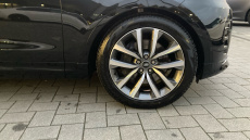 Land Rover Discovery 3.0 D350 Dynamic SE 5dr Auto Diesel Station Wagon